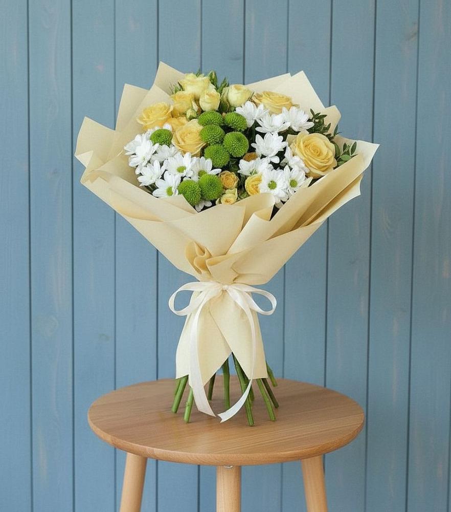 Букет цветов из: Хризантемы и Розы в Кромы