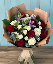Букет цветов из:  Розы и Альстромерии #REPLACE_PRED# Кромы