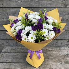 Букет цветов из:  Ирисы, Хризантемы и Ромашки в Кромы