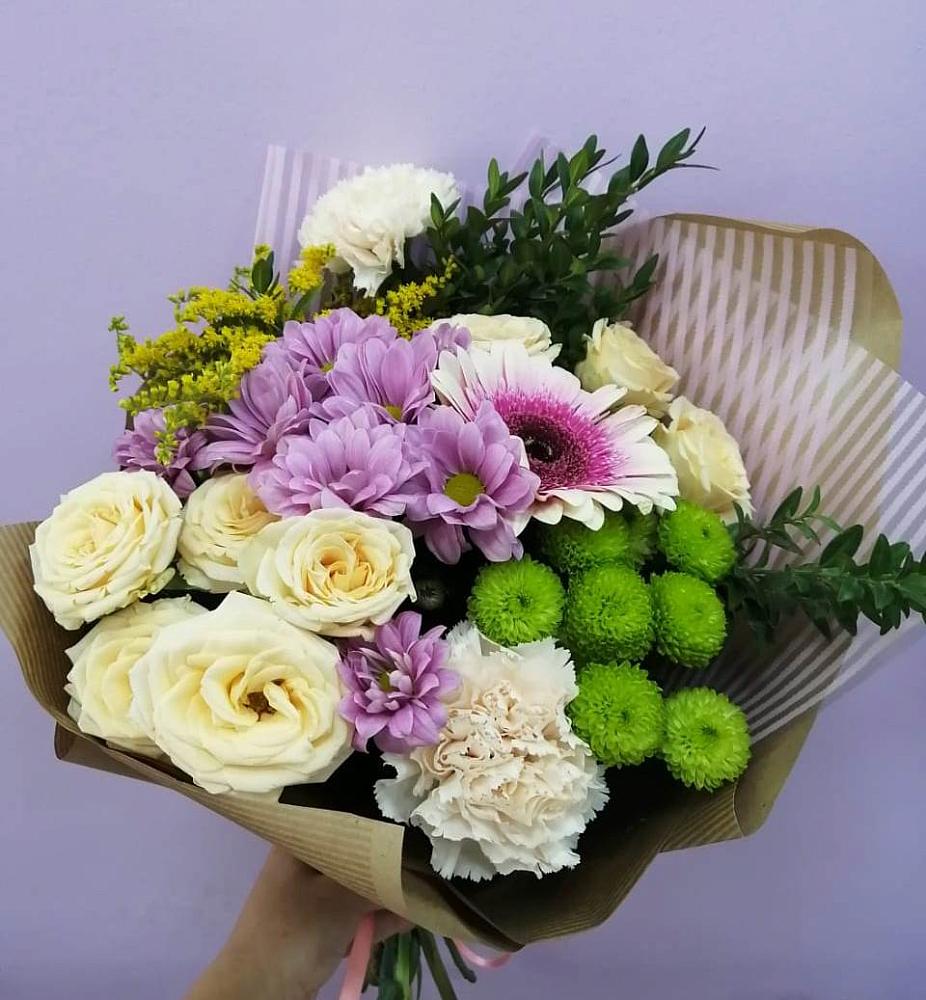 Букет цветов из: Хризантемы, Розы, Гвоздики и Герберы в Кромы