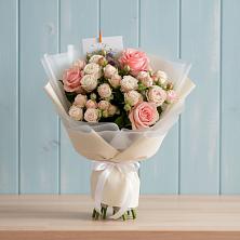 Букет цветов из:  Розы в Кромы